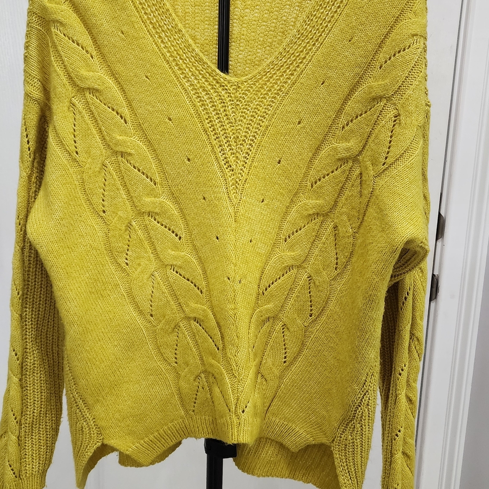 Cato Women's Yellow V-Neck Cable Knit Sweater
